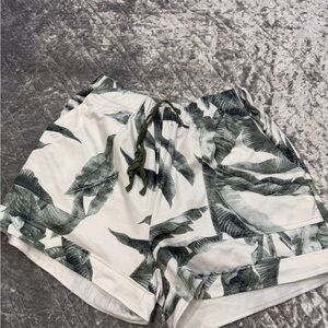 Source Unknown Tropical Leaf Print Women's Shorts